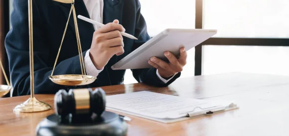 Servicies Litigation S&W Lawyers